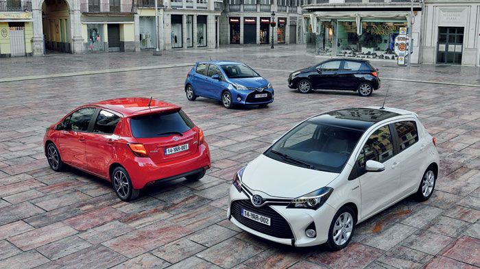Το Toyota Yaris βασίζει την επιτυχία του και στο γεγονός ότι είναι το μοναδικό μικρό με 3 εργοστασιακές διαφορετικές επιλογές καυσίμου.